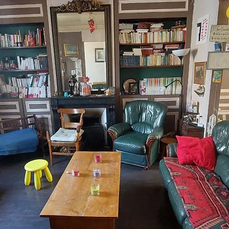 Maison De